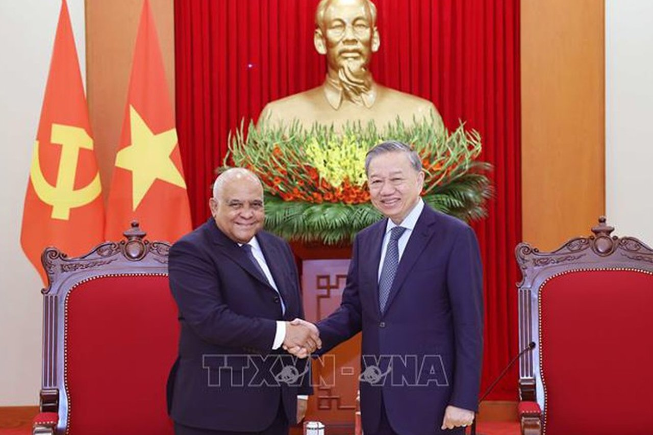 Tổng Bí thư Tô Lâm tiếp Đại sứ Cuba tại Việt Nam