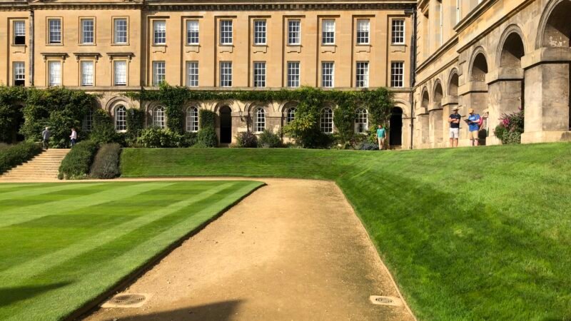 Văn hóa Anh: Giới thiệu nguyên tắc ứng xử của trí thức Oxford