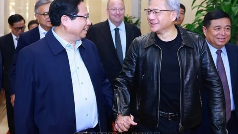 Việt Nam đón tỷ phú CEO của Nvidia để hợp tác phát triển công nghệ AI