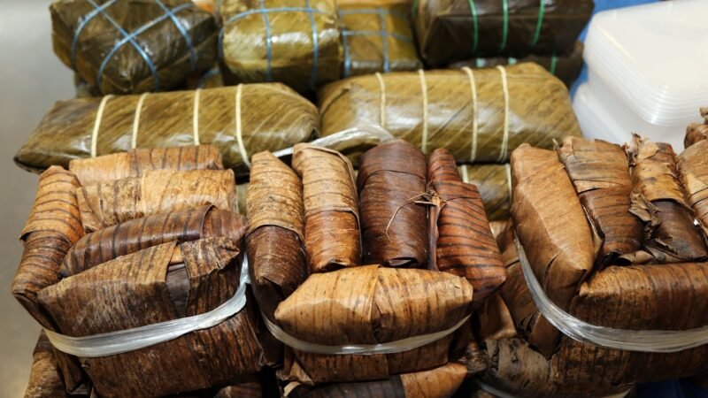 TẾT NHẤT VU VƠ