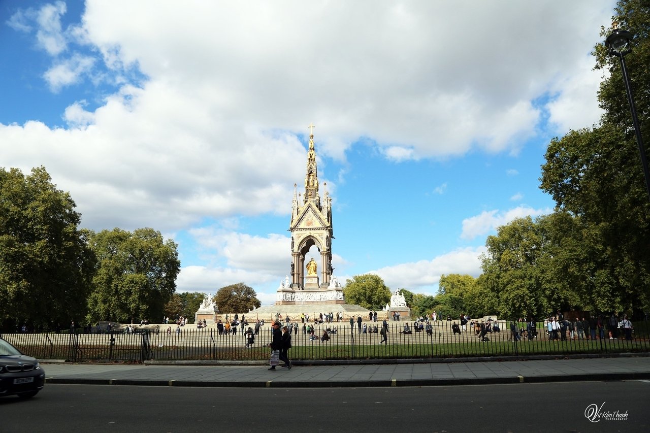 Đài tưởng niệm Hoàng thân Albert ở Luân Đôn (London)