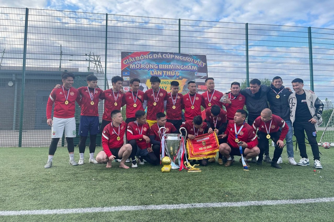 FC Anh Em vô địch Giải Bóng đá Mở rộng của người Việt ở Birmingham lần thứ 6