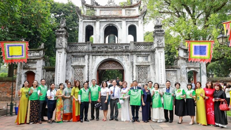 Sự kiện: Bước chân trở về- Vì một màu xanh Việt Nam