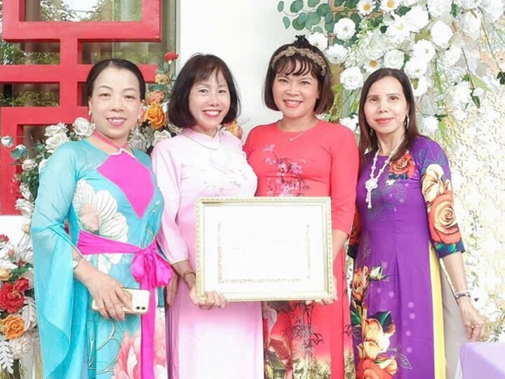 Tỏa sáng từ những điều bình dị .