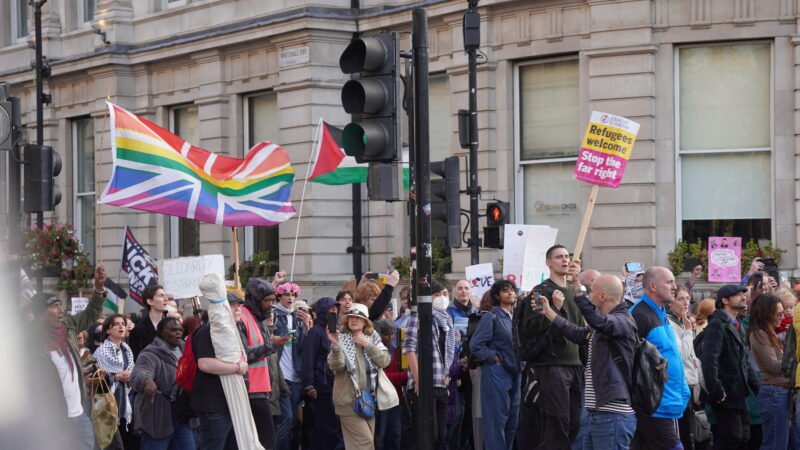 Từ 02/03 Anh xét lại quyền tị nạn 30 tháng một lần và cho hồi hương ‘về nước xuất xứ an toàn’