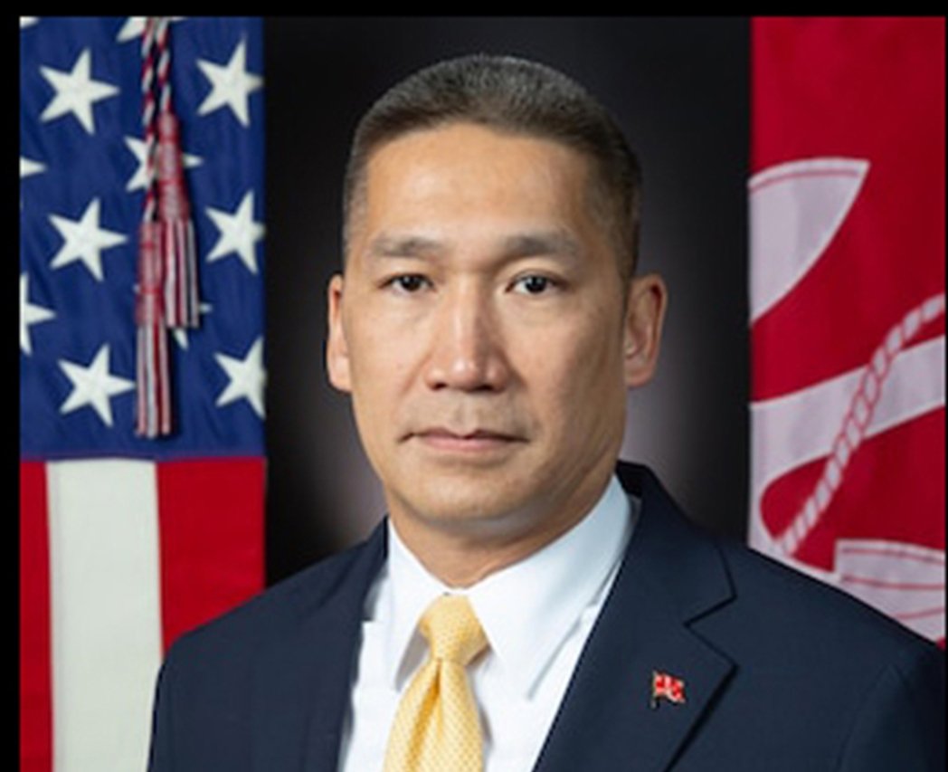 Người vác đá xây nhịp cầu dân tộc