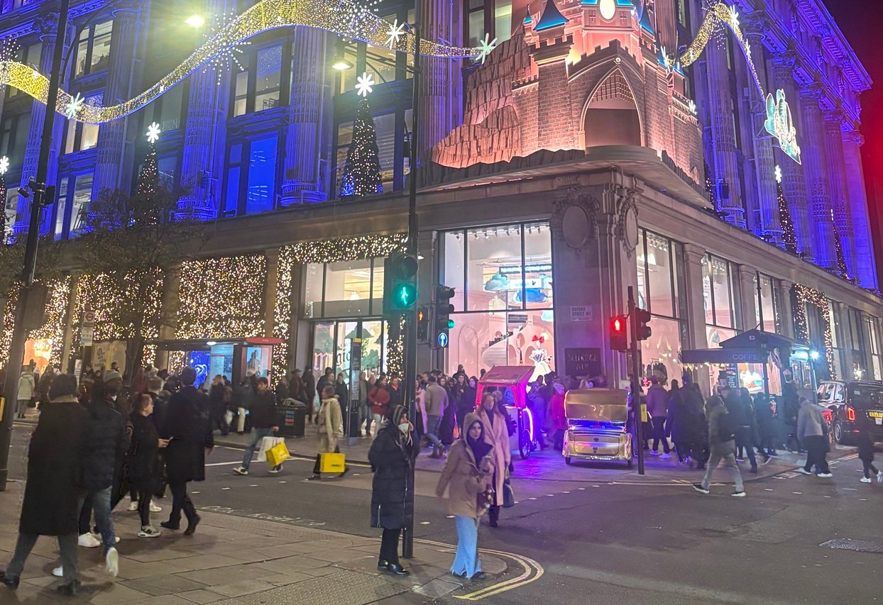 Dư luận Anh bi quan về kinh tế trước Ngân sách Mùa Thu 26/11