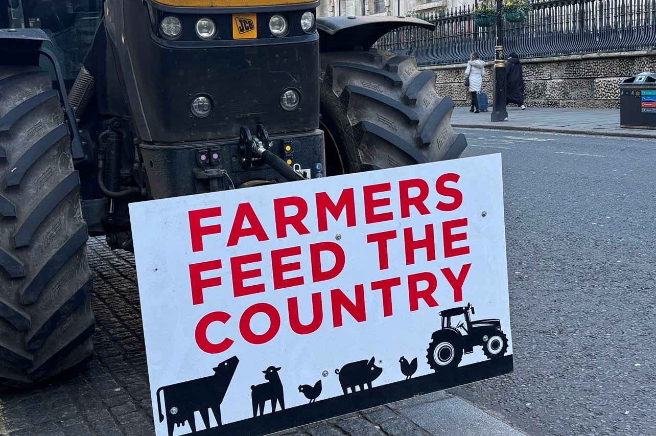 Viện NIESR: Kinh tế Anh năm 2026 tăng trưởng chững lại nhưng lạm phát giảm