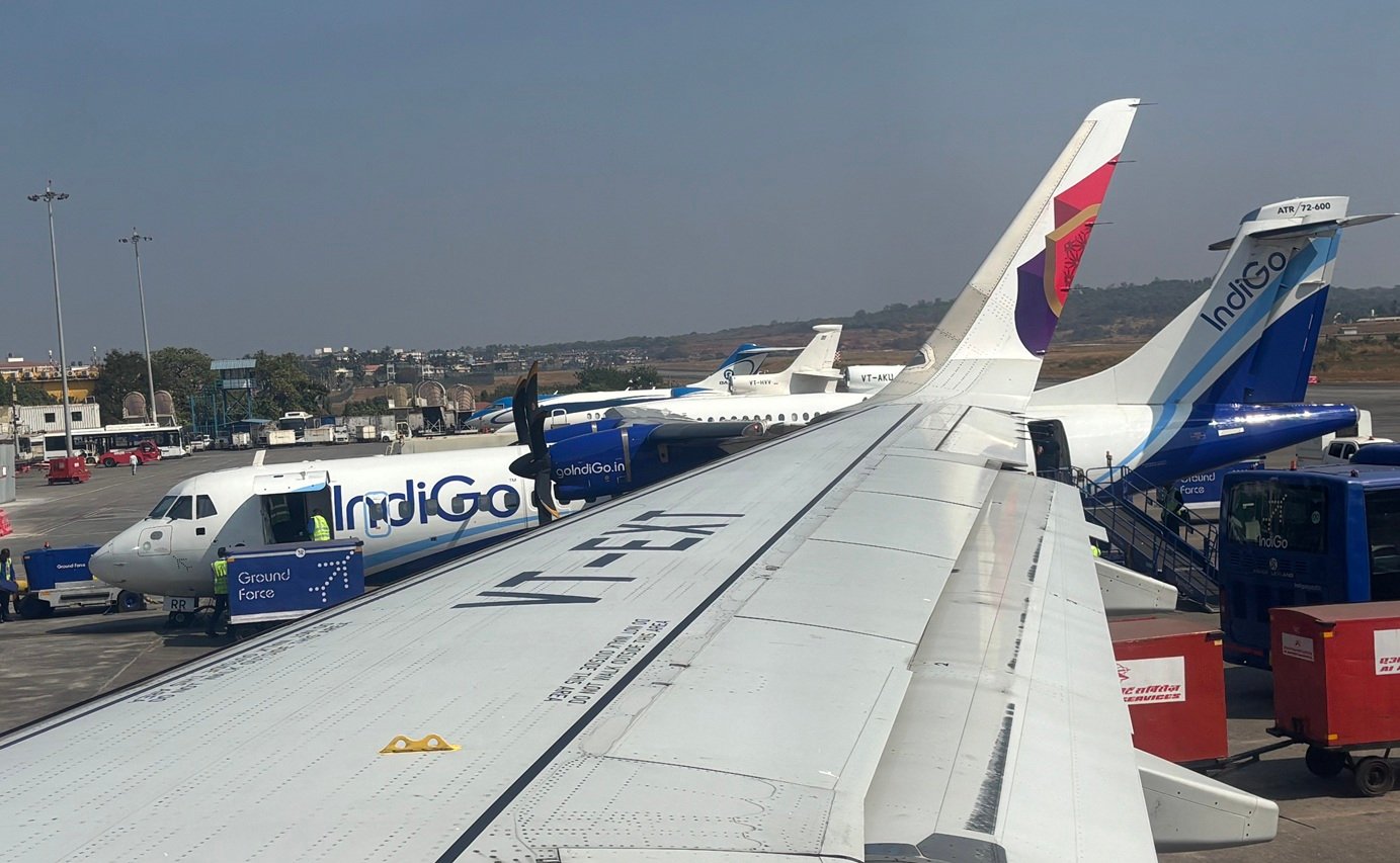 Các hãng hàng không châu Âu ‘tránh không phận Iran’ tới 16/02/2026