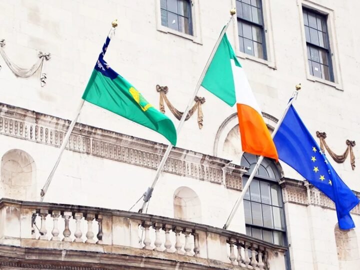 Ireland muốn cho người nước ngoài và tị nạn nhập tịch nhanh sau nghĩa vụ quân sự