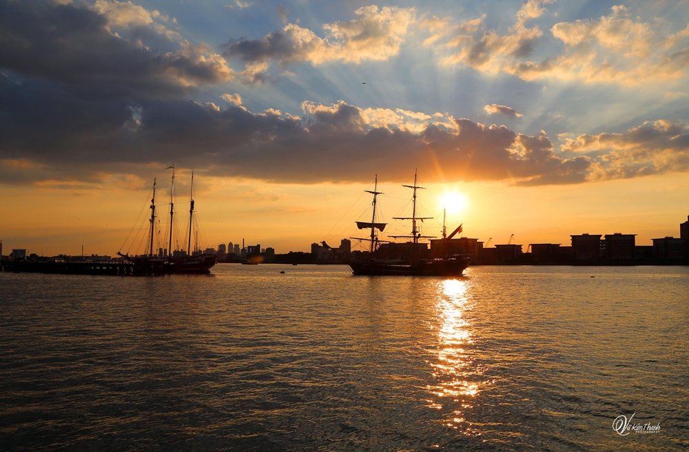 Bến cũ thương yêu