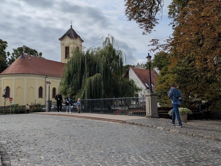 Hungary: 228 xã và thị trấn dùng Luật ‘bảo vệ bản sắc’ không cho di dân đến sống