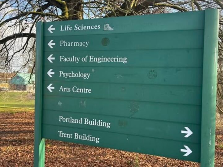 Anh dừng cấp visa du học cho sinh viên Afghanistan, Cameroon, Sudan và Myanmar