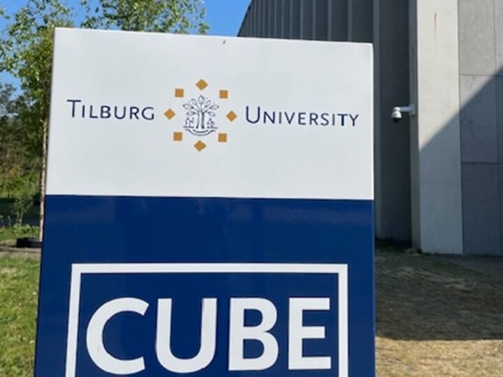 Giáo dục: Anh sẽ trở lại chương trình Erasmus của EU từ năm 2027