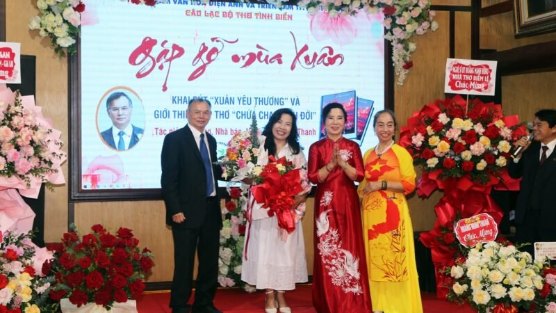 Tiếng lòng người ly hương