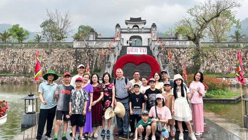 Tham quan Yên Tử và Hồ Yên Trung Quảng Ninh Viẹt Nam
