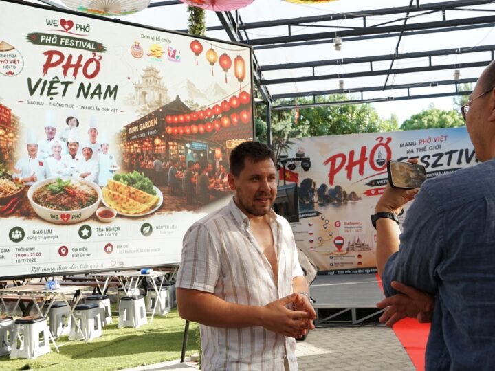 Hành trình châu Âu và ‘cơ hội của Phở’
