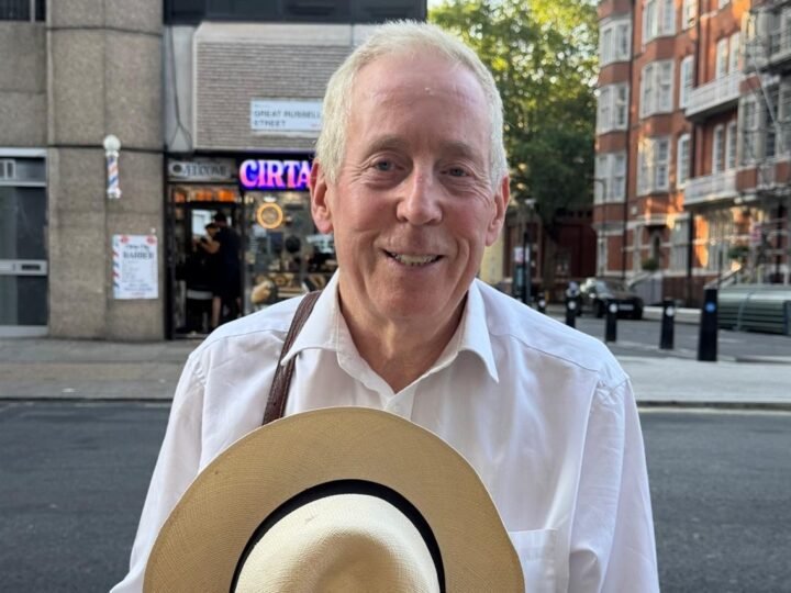 Veteran British Solicitor Shares the “Sunlight Case” and Key Legal Warnings for the Vietnamese Community