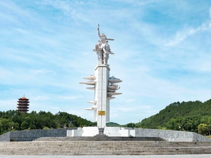 Như sen hồng,như cánh chim