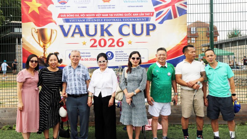 Ngày vui ấn tượng và thành công rực rỡ trên sân cỏ London